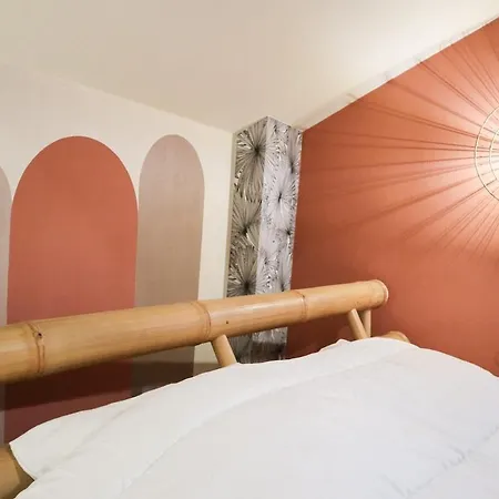 L'escale Tropicale, Centre *